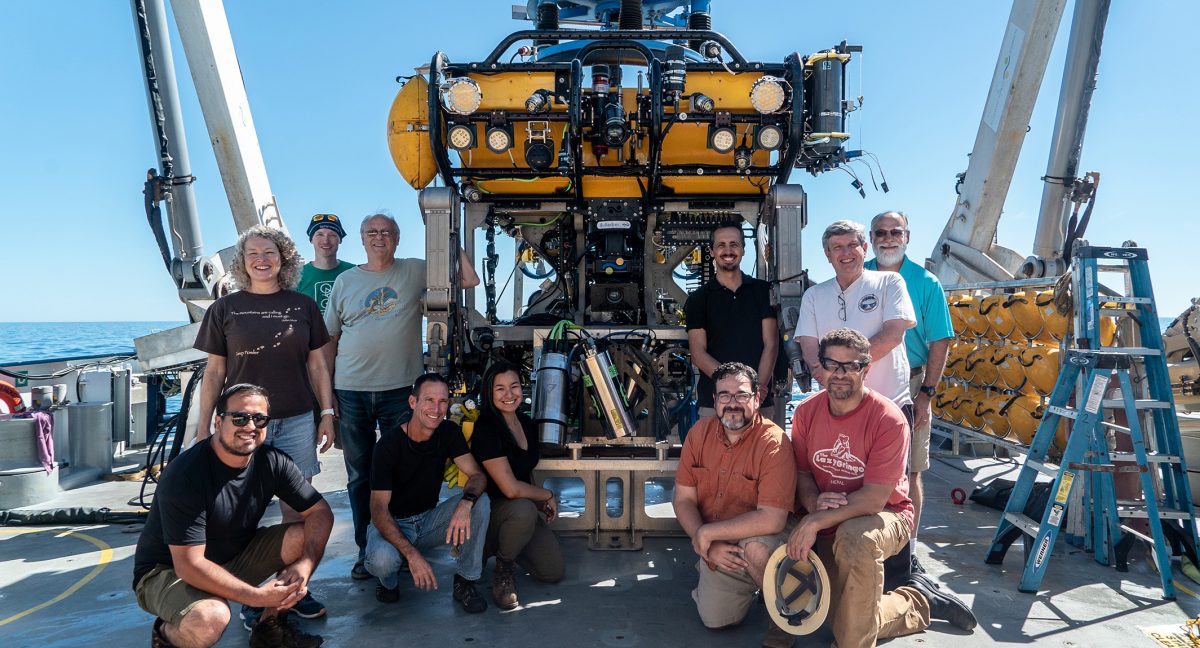 ACADÉMICO COLABORÓ EN HALLAZGO DE LAGO AL REVÉS EN EL FONDO DEL MAR