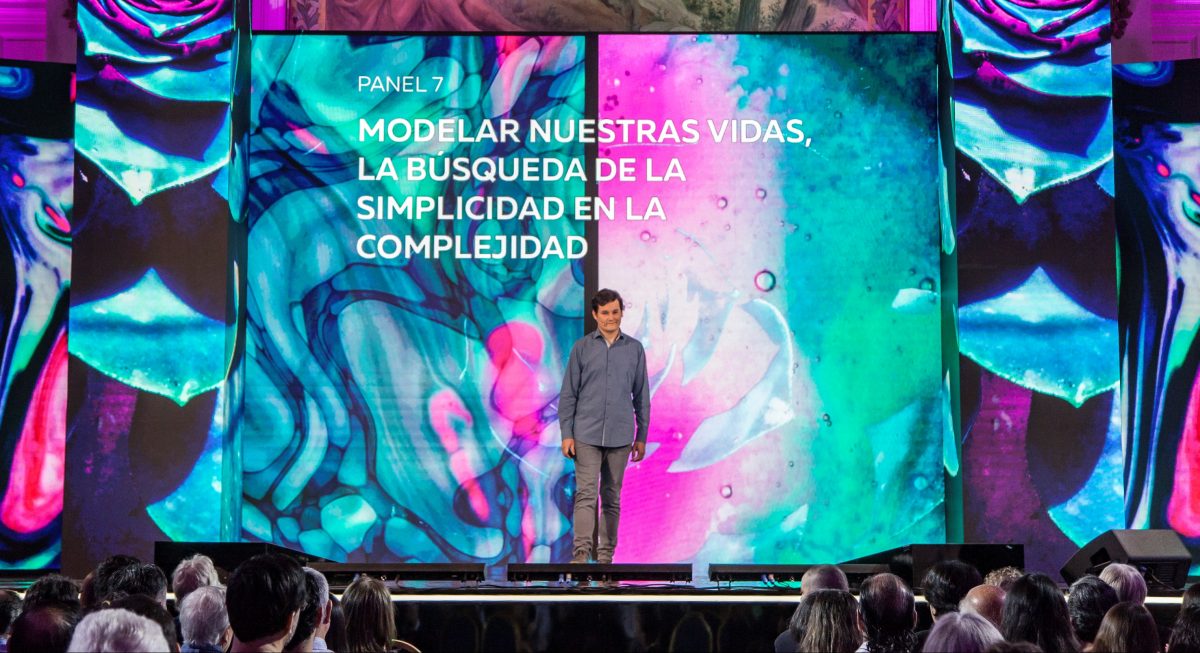 DANIEL HURTADO PRESENTA EN SEGUNDA JORNADA DE CONGRESO FUTURO